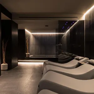 ホテル プラザ オペラ ****