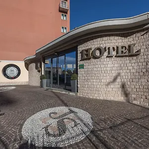 Ih Milano St. John İtalya