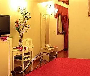 4* Alojamento de Acomodação e Pequeno-almoço Sweet Dream Trevi